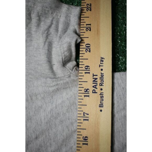 Vintage Reebok Classic Gray Cropped T-Shirt Women’s XS Distressed 90s Style - Picture 6 of 7